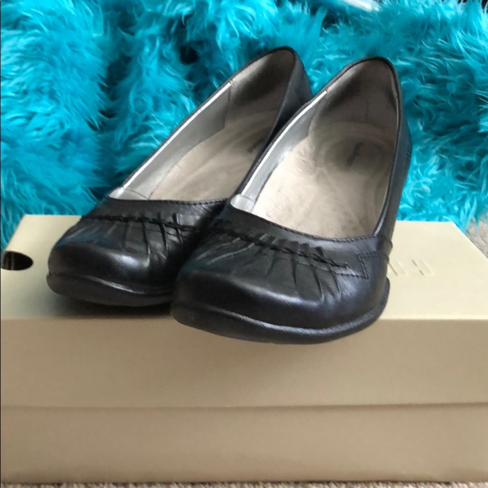 Cutest Hush Puppies - Sz 8.5